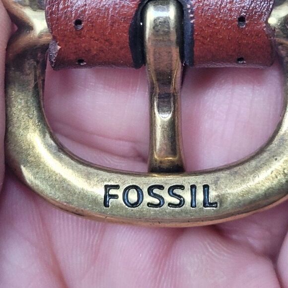 Vintage Fossil Womens Brown Leather Belt L Scalloped Perforated Brass Buckle - Picture 8 of 15